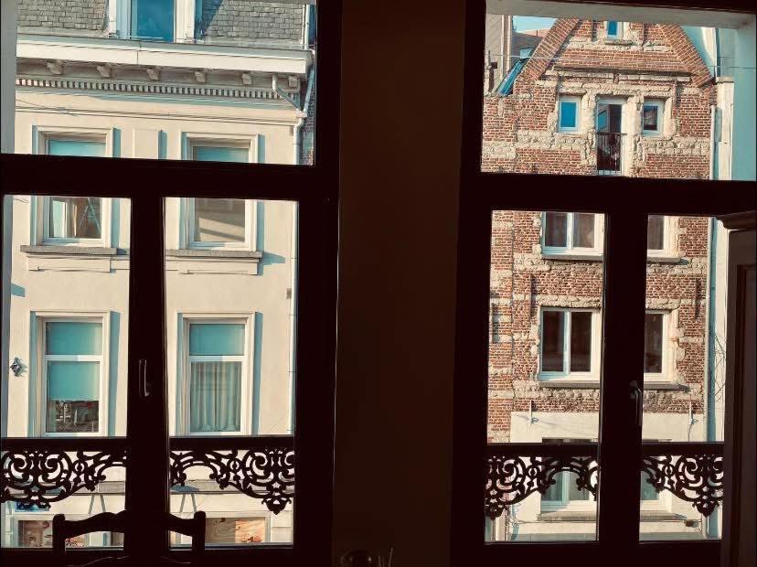 Mystic'S Lodge Antwerpen Buitenkant foto