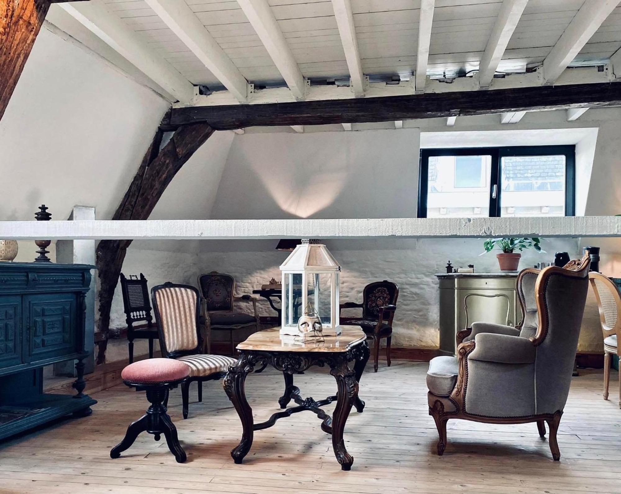 Mystic'S Lodge Antwerpen Buitenkant foto